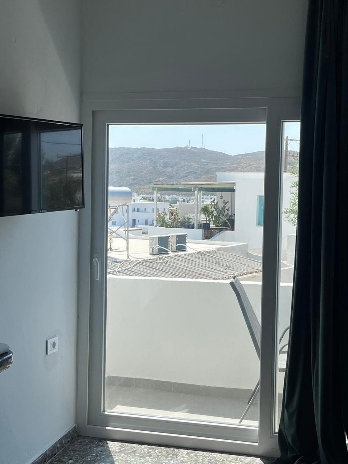 Suite Diminutif L Adamantas  Exterior foto