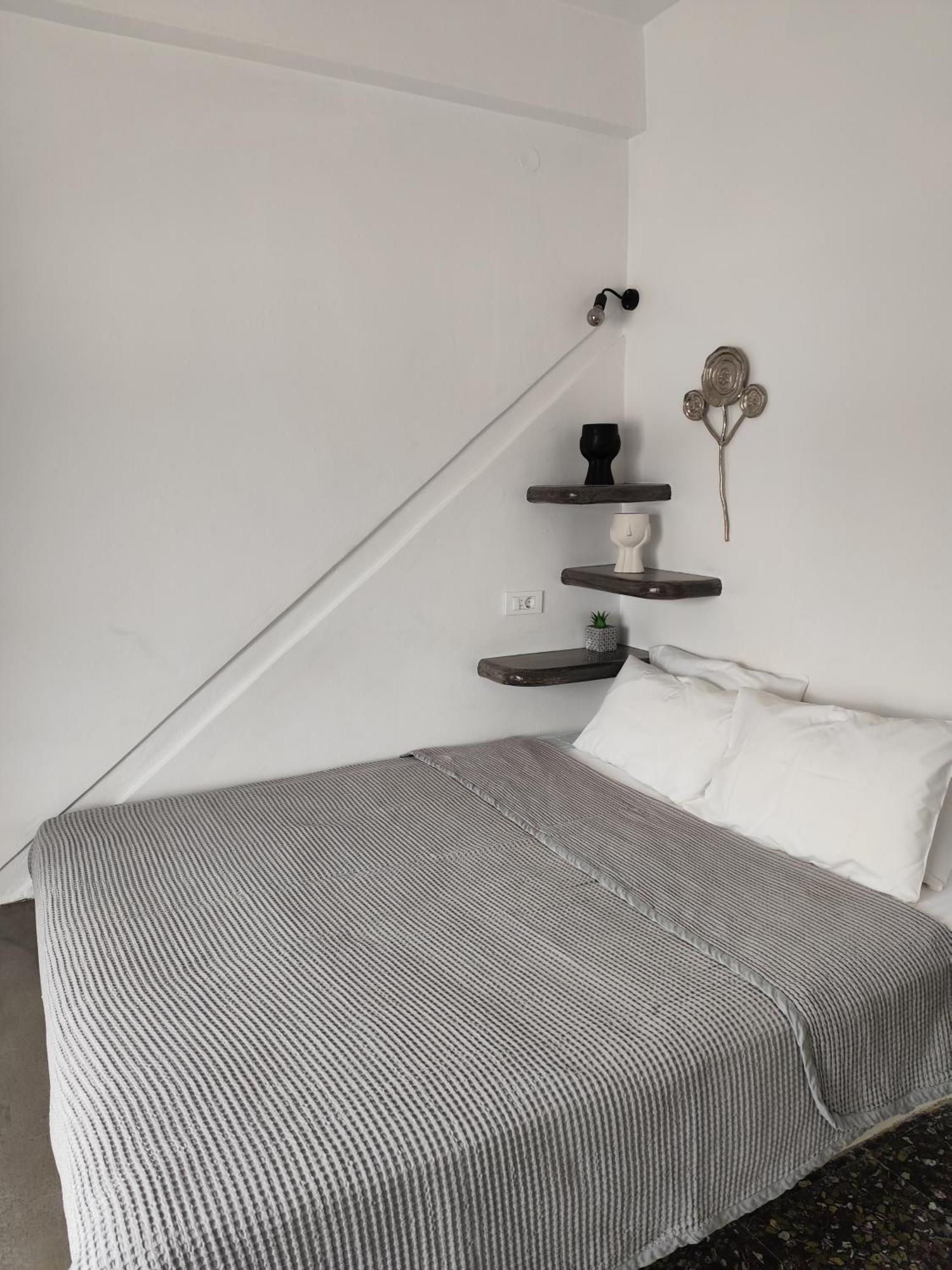 Suite Diminutif L Adamantas  Exterior foto